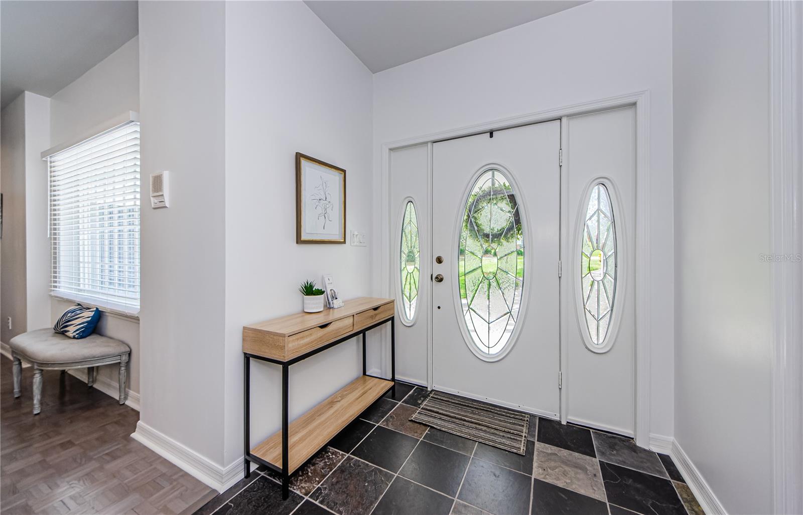 Photo 6 of 1142 WEYBRIDGE LN