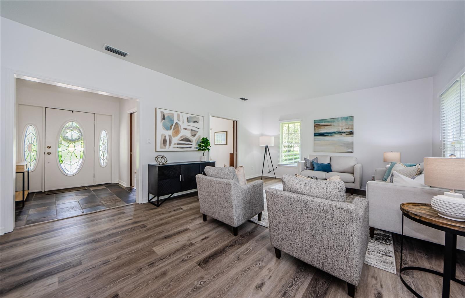 Photo 7 of 1142 WEYBRIDGE LN