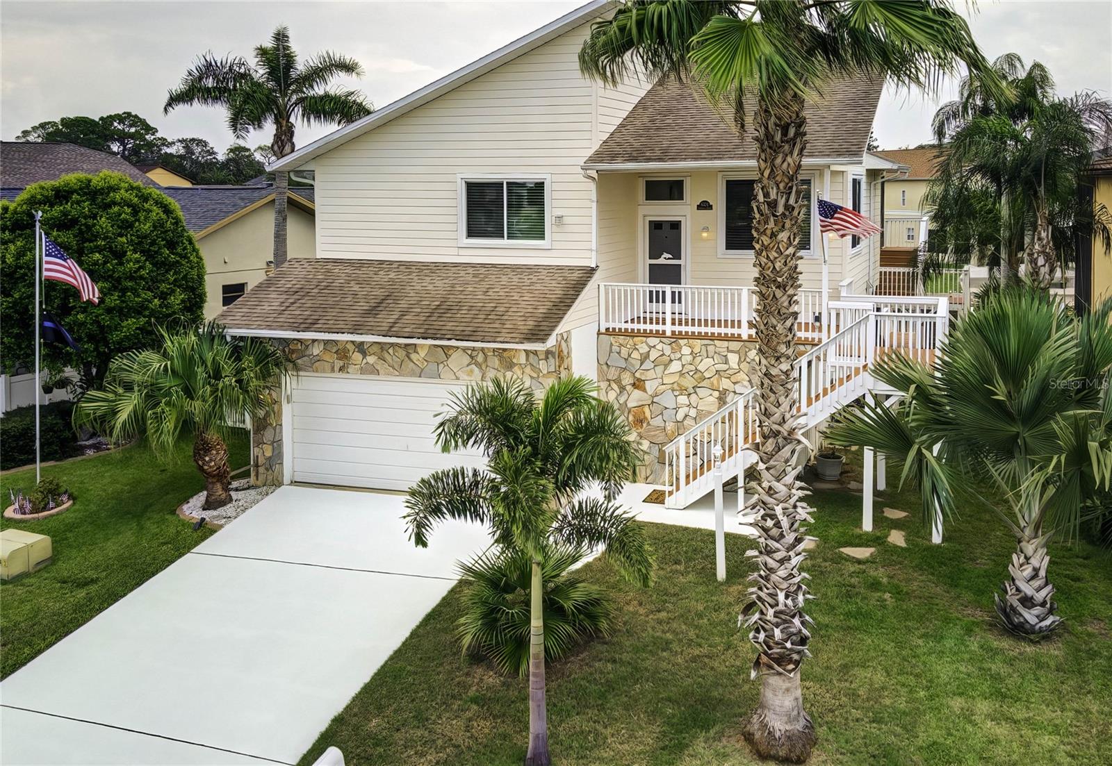 Photo of 6324 SPOONBILL DR