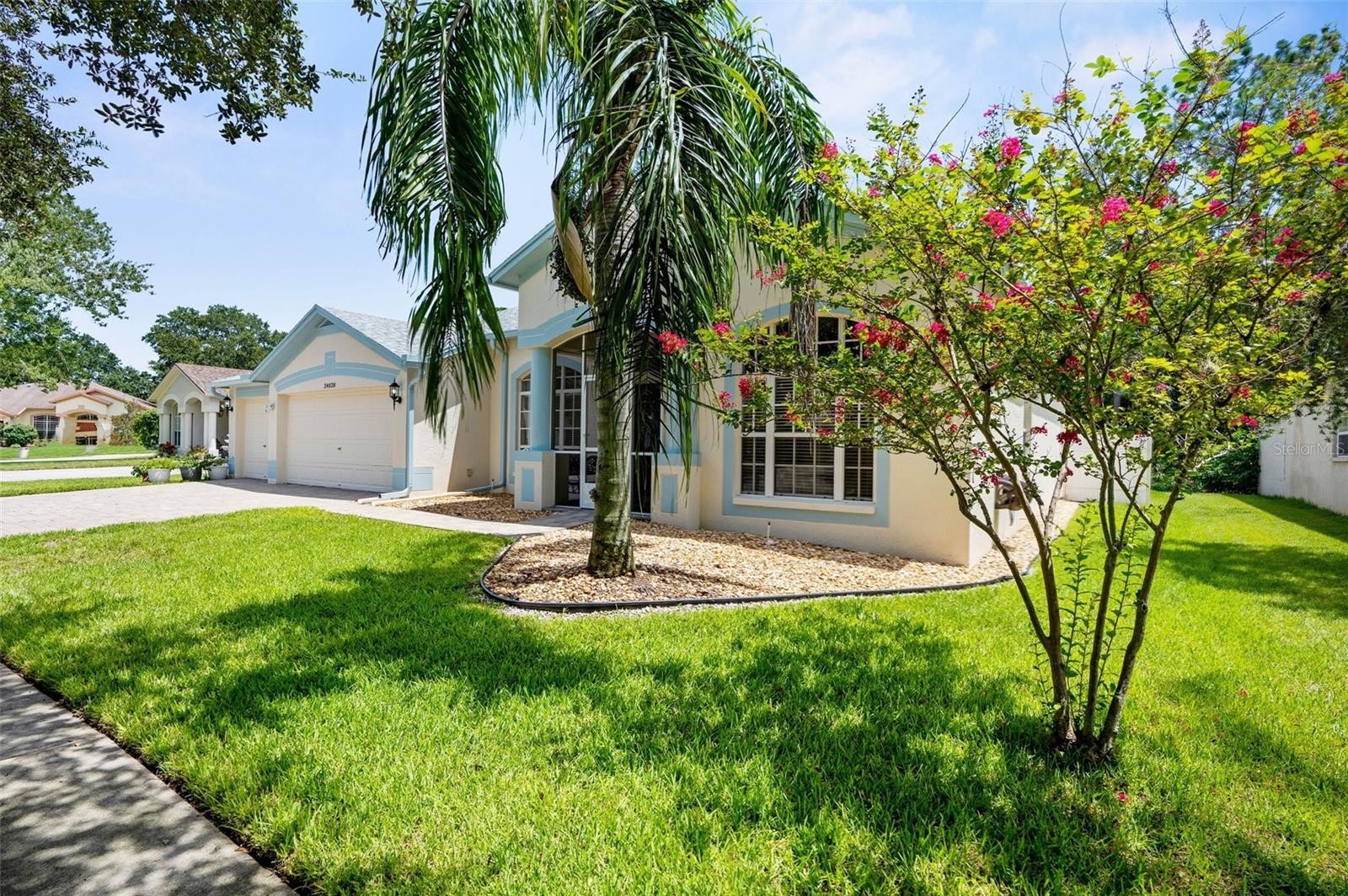 Photo 4 of 34838 ARBOR GREEN PL