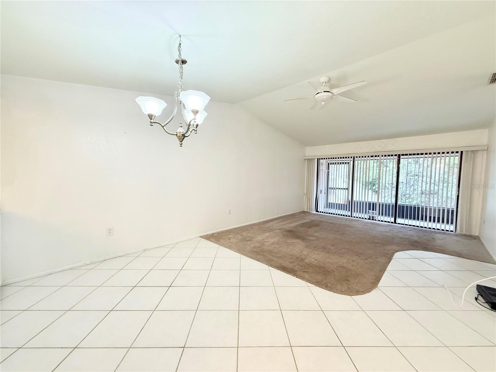 Photo 4 of 7805 RADCLIFFE CIR #7805