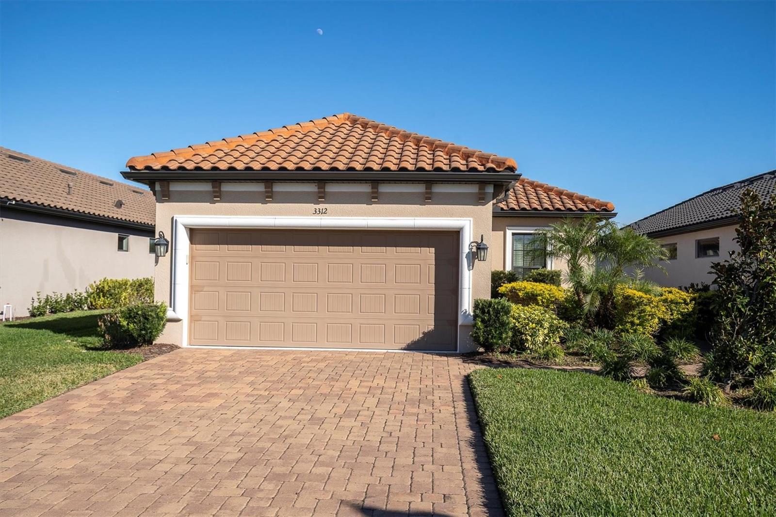 Photo of 3312 FRANCOA DR in ODESSA, FL