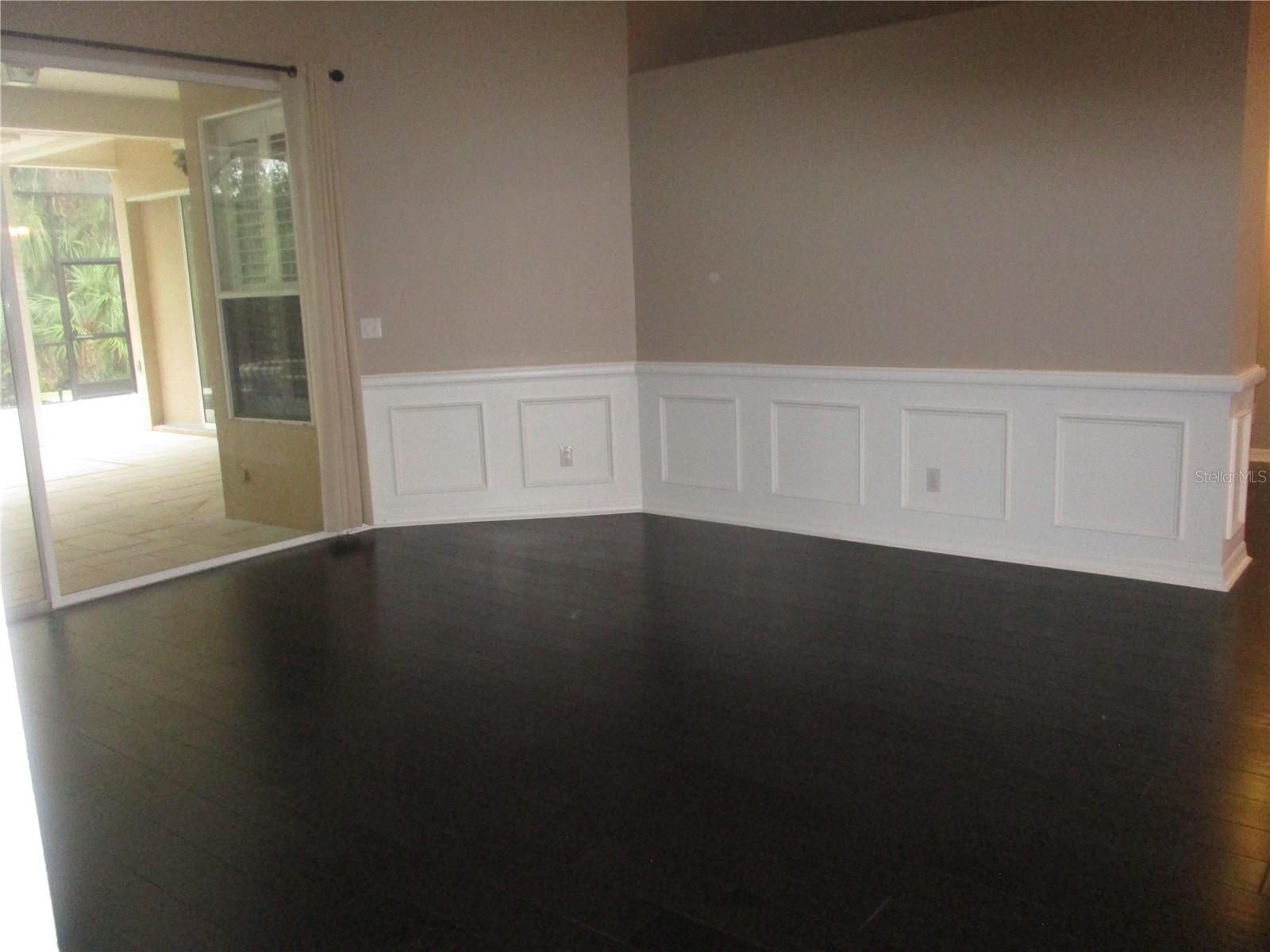 Photo 5 of 1855 EAU CLAIRE CT