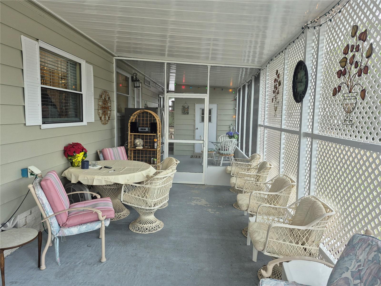 Photo 6 of 8225 MODENA AVE