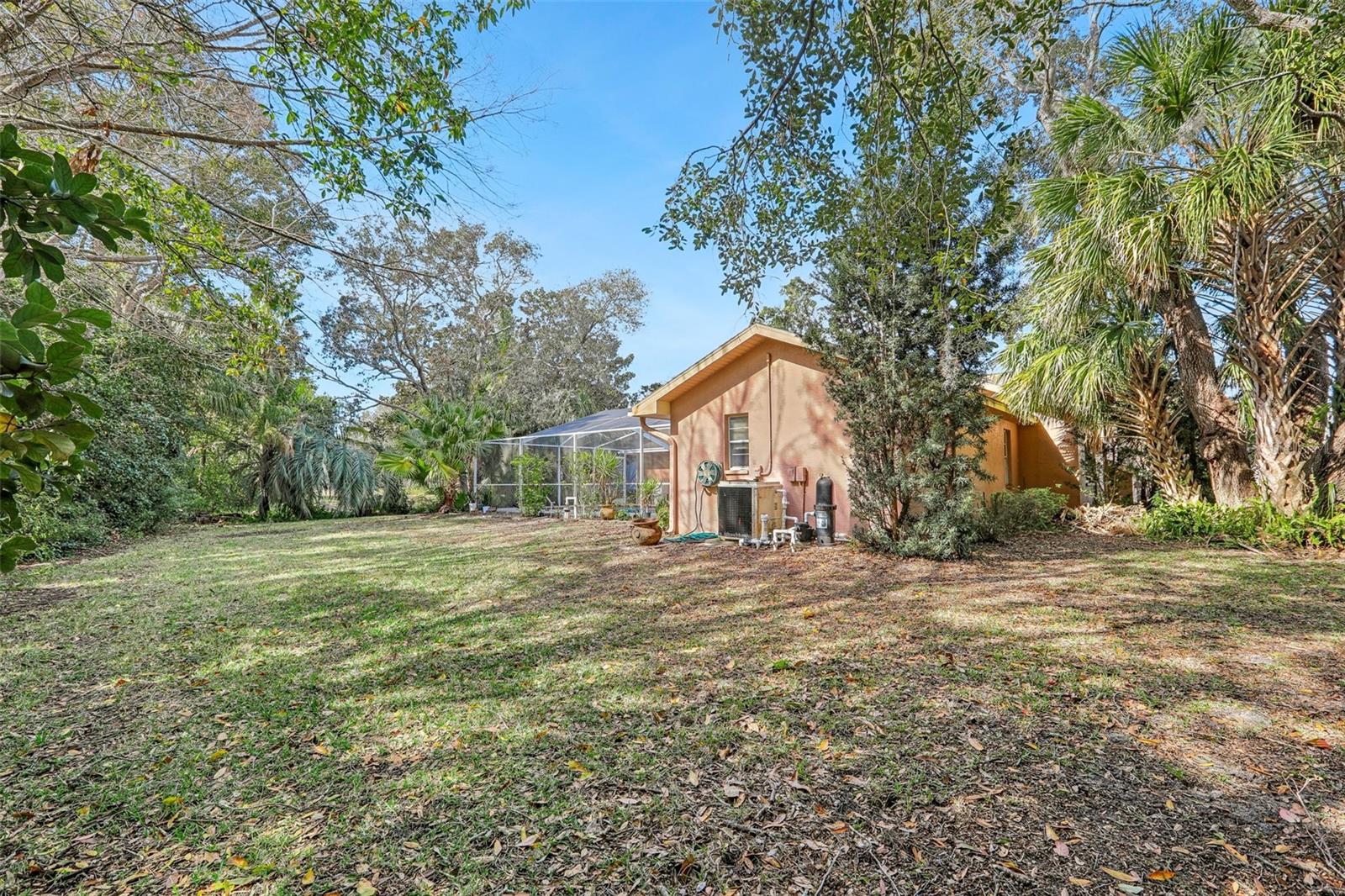 Photo 4 of 18164 WINDING OAKS BLVD