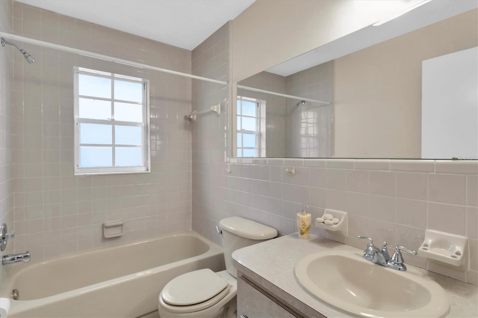 Photo 4 of 6033 WILDS DR #B07