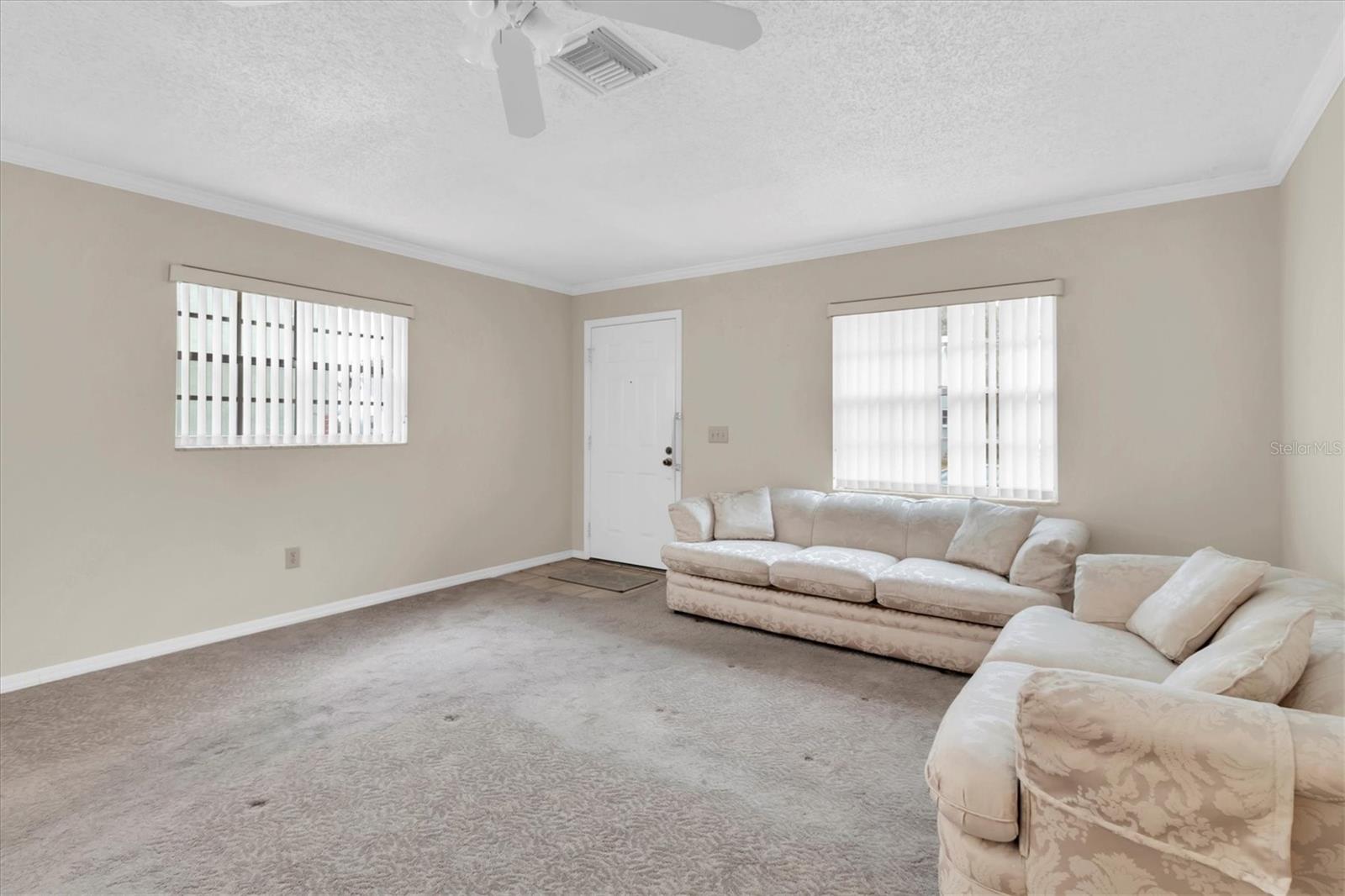 Photo 6 of 6033 WILDS DR #B07