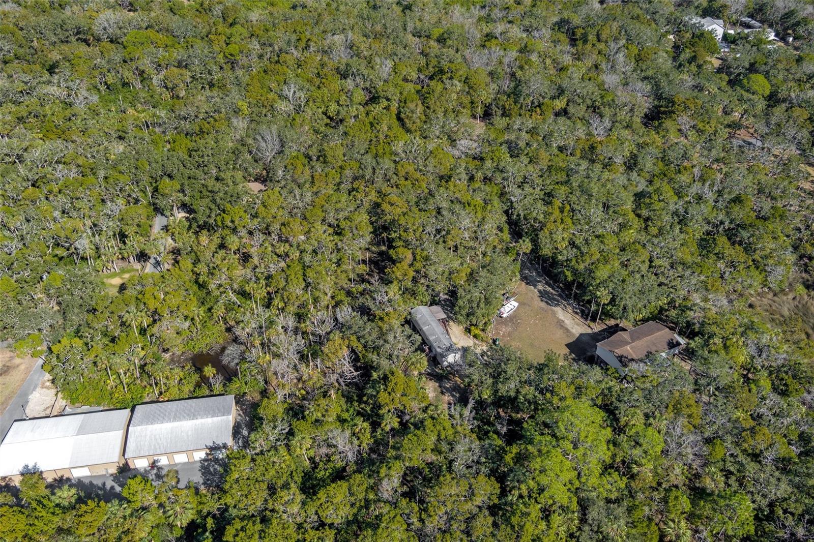 Photo 5 of 12192 W STANDISH DR