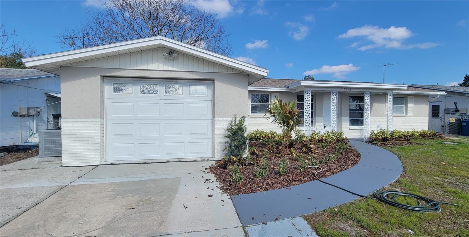 Photo of 7815 TYSON DR