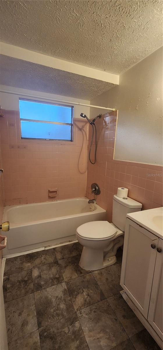 Photo 7 of 4233 MESA DR