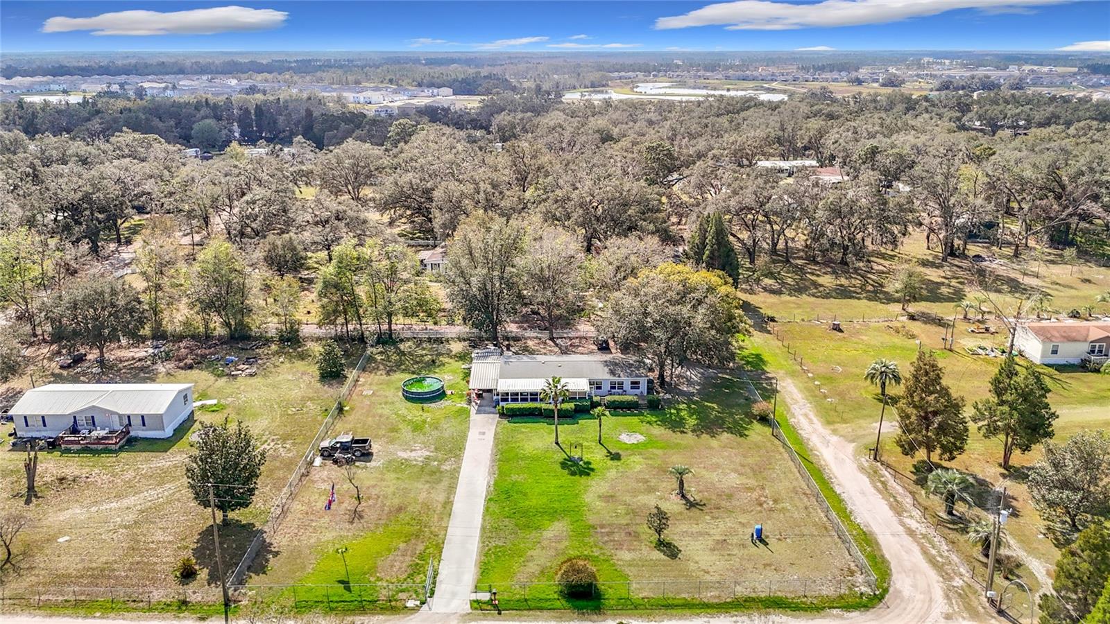 Photo 6 of 35420 CARVAL DR
