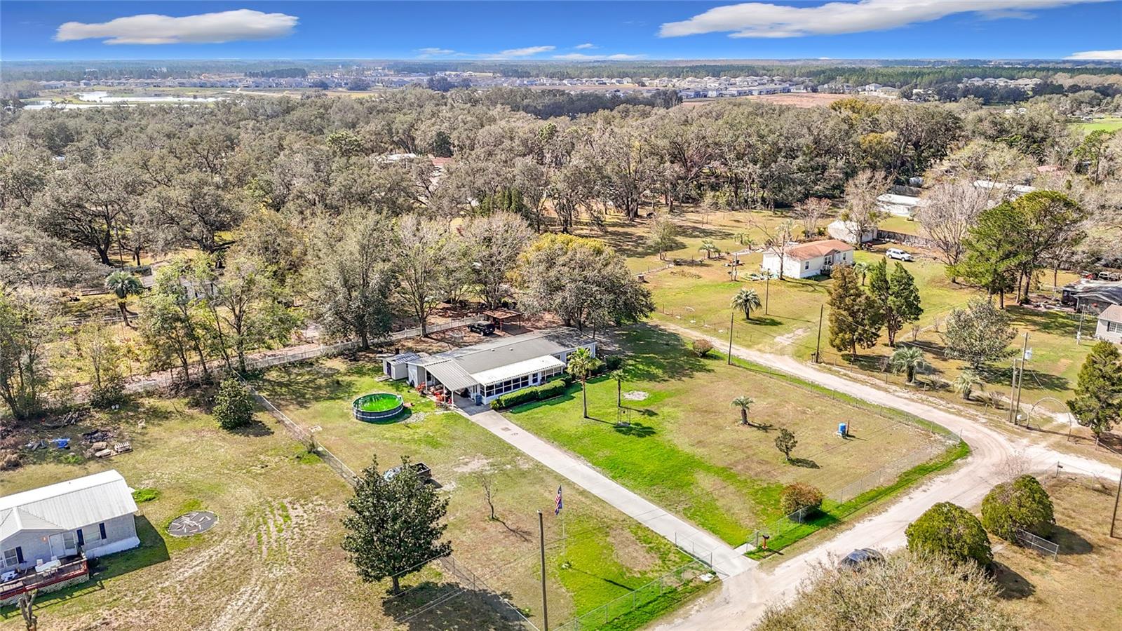 Photo 7 of 35420 CARVAL DR
