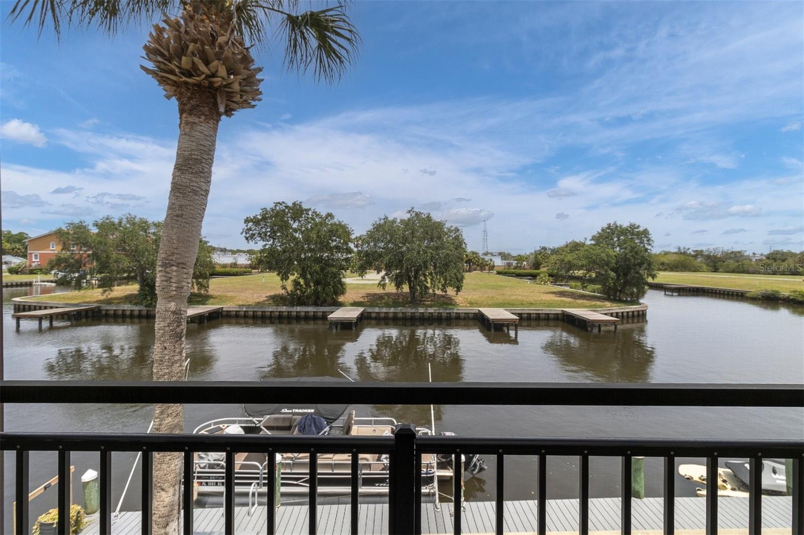 Photo 2 of 432 MOORINGS COVE DR. #432