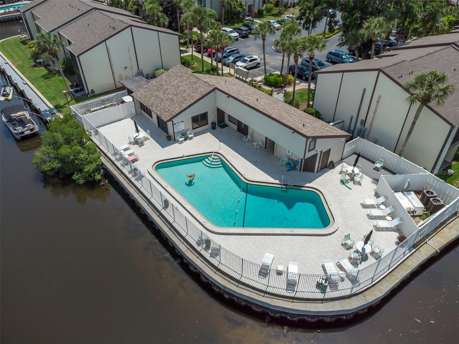 Photo 3 of 432 MOORINGS COVE DR. #432