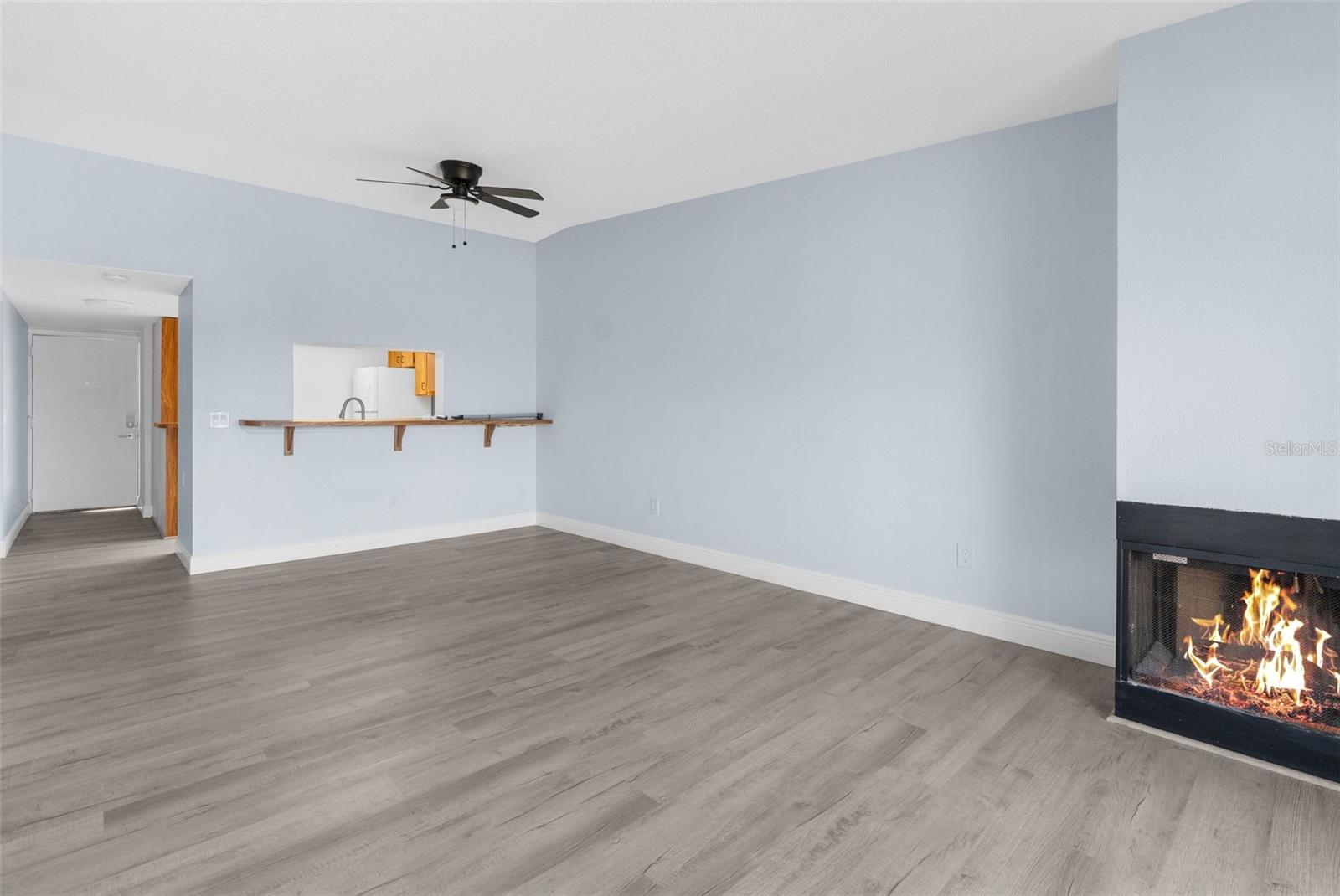 Photo 6 of 2440 WINDING CREEK BLVD #305