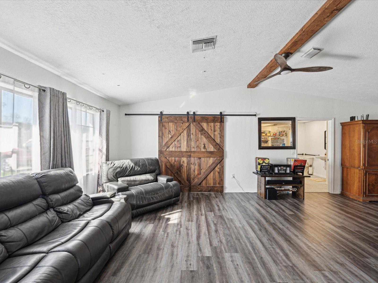 Photo 4 of 12475 MONTEGO ST