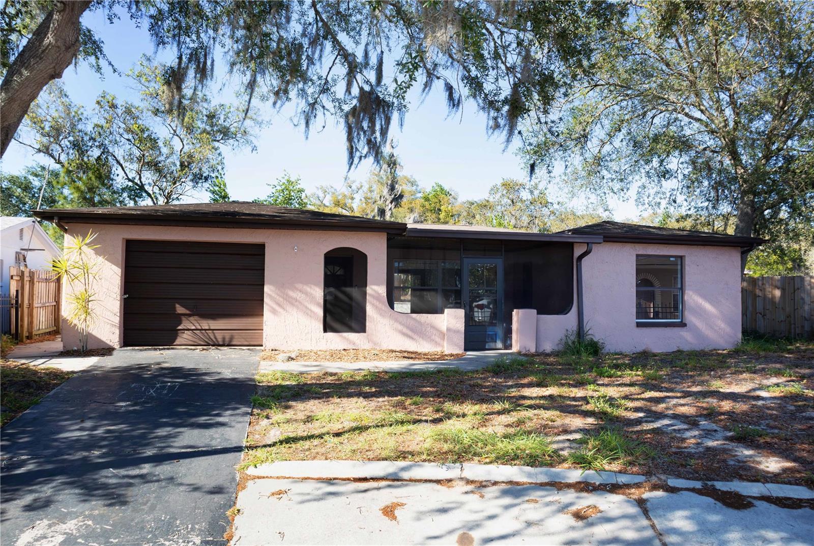 Photo 2 of 9939 WOODRIDGE CT