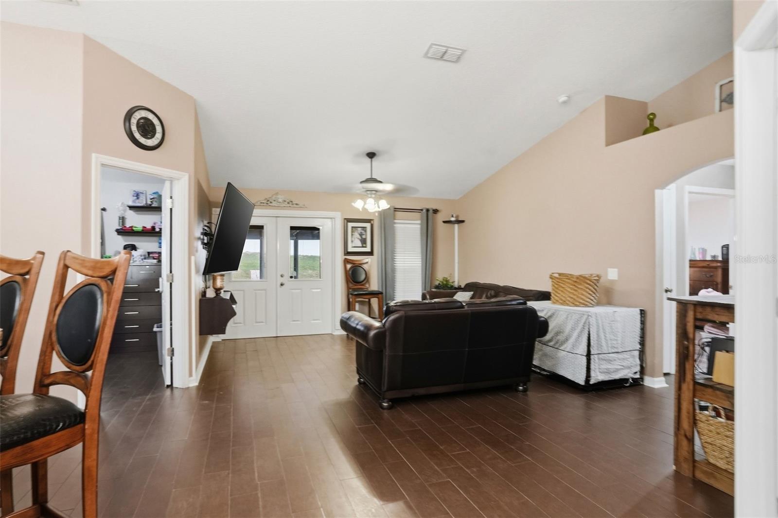 Photo 7 of 15396 FLEETWOOD RD