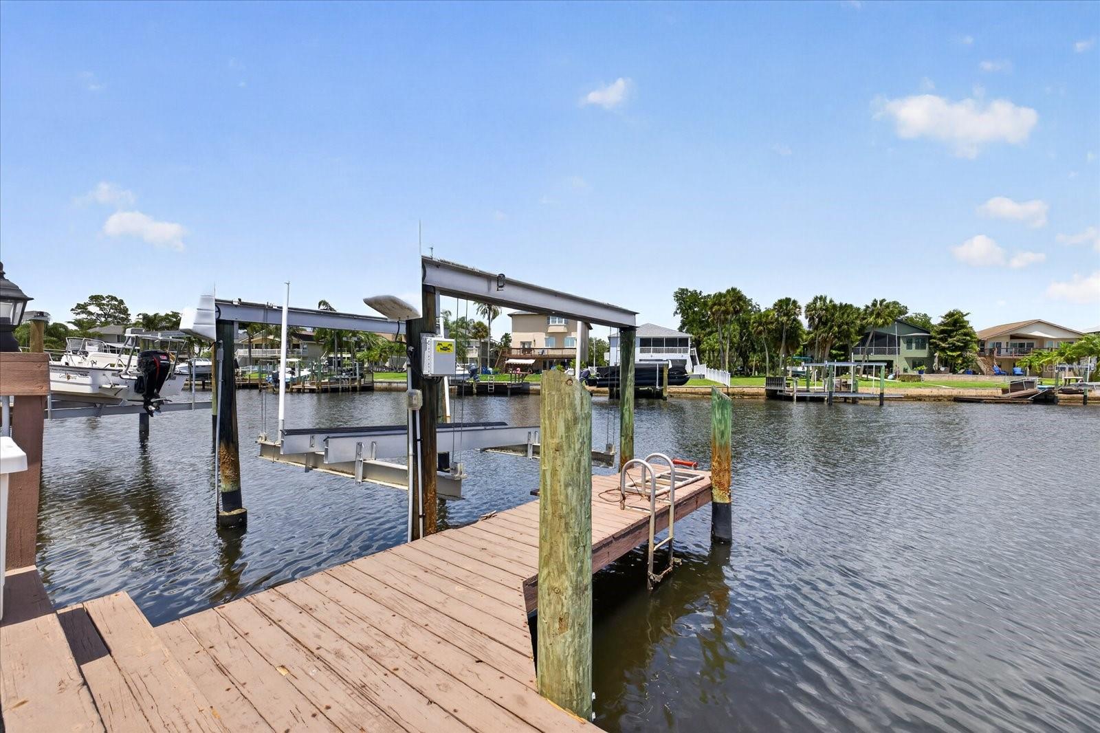 Photo 5 of 6236 BAYSIDE DR