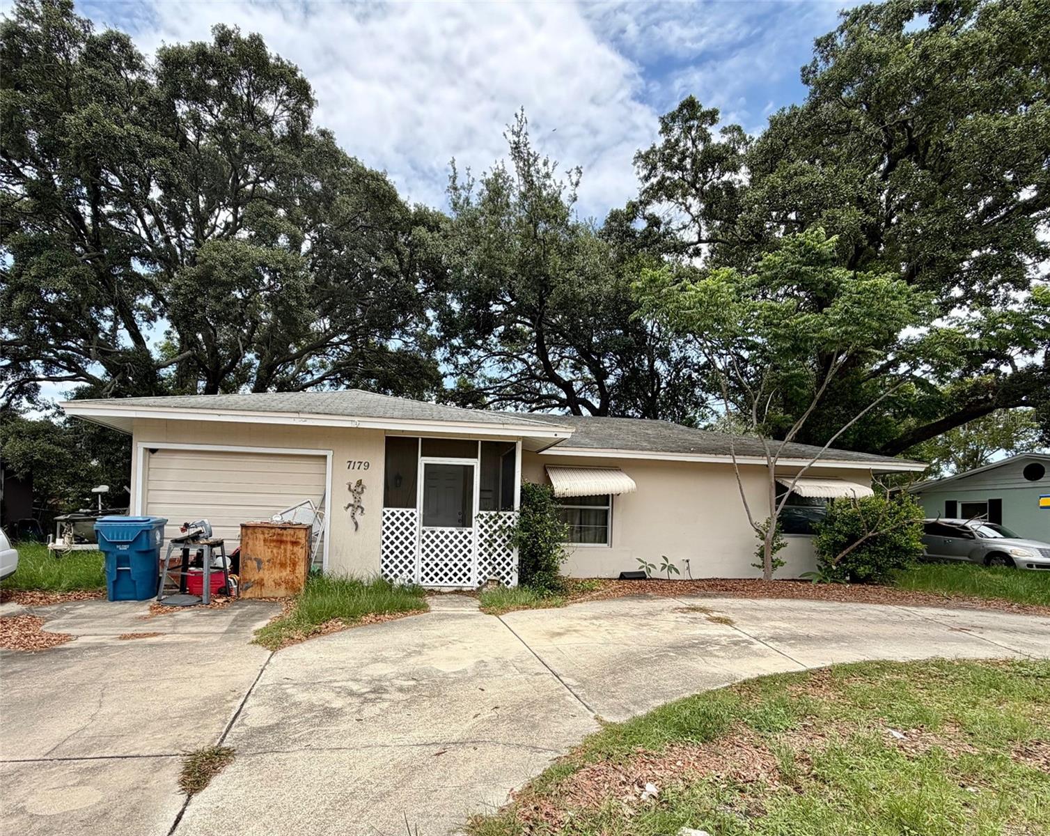 Photo of 7179 SPRING HILL DR