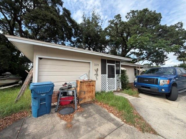 Photo 4 of 7179 SPRING HILL DR