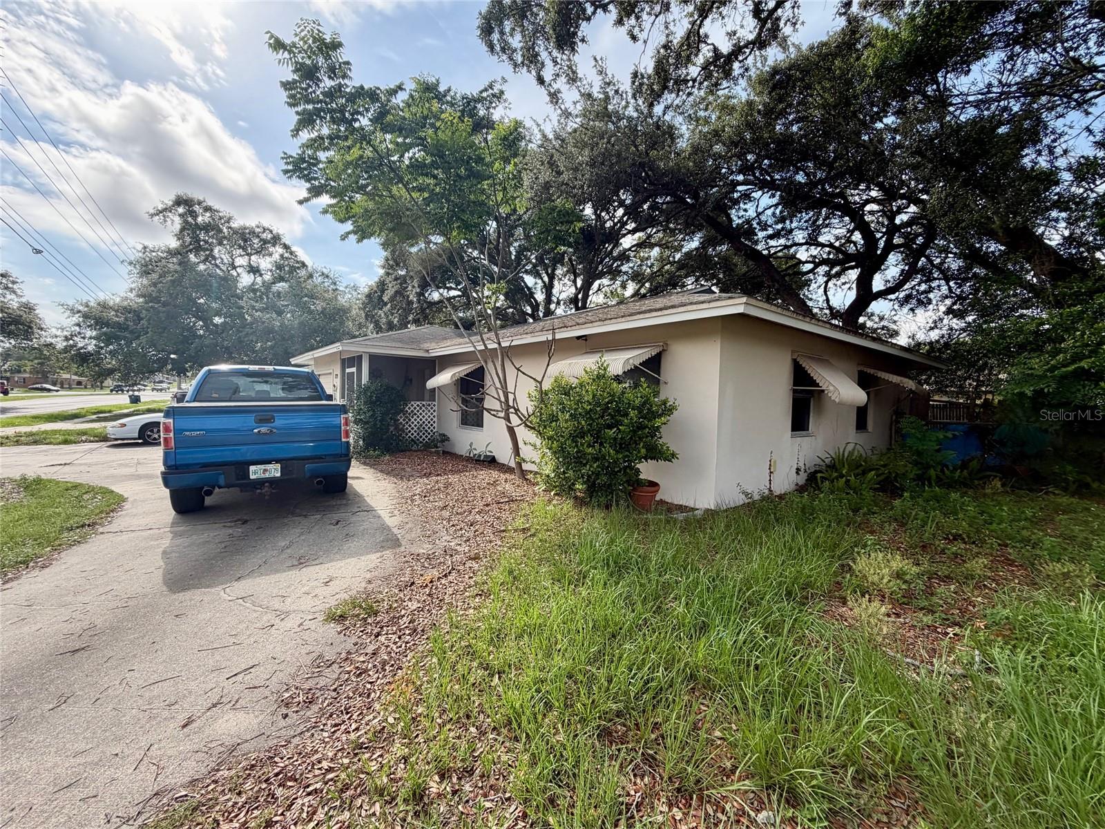 Photo 7 of 7179 SPRING HILL DR