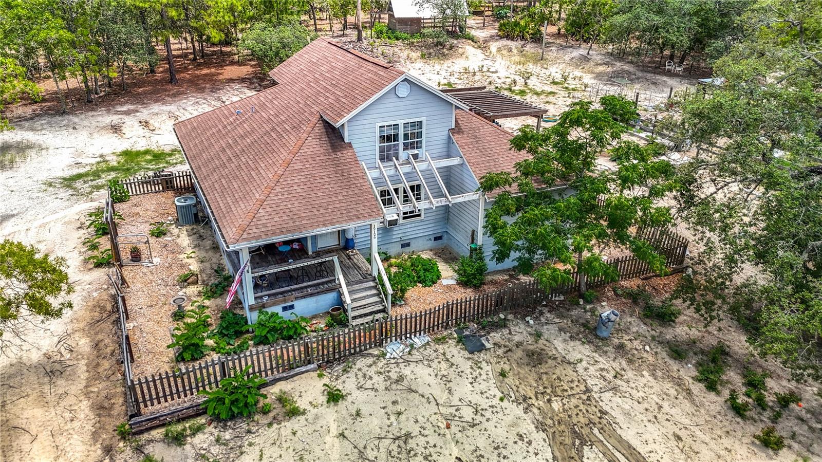 Photo 4 of 12126 SKIMMER AVE